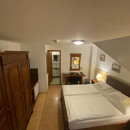 Bed & Breakfast Juhasz Fogado 3*