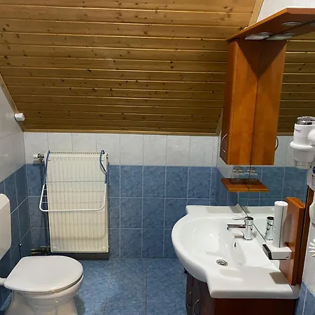 Juhasz Fogado Bed & Breakfast Fonyód