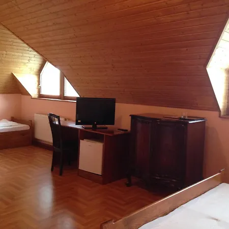 Juhasz Fogado Bed and Breakfast